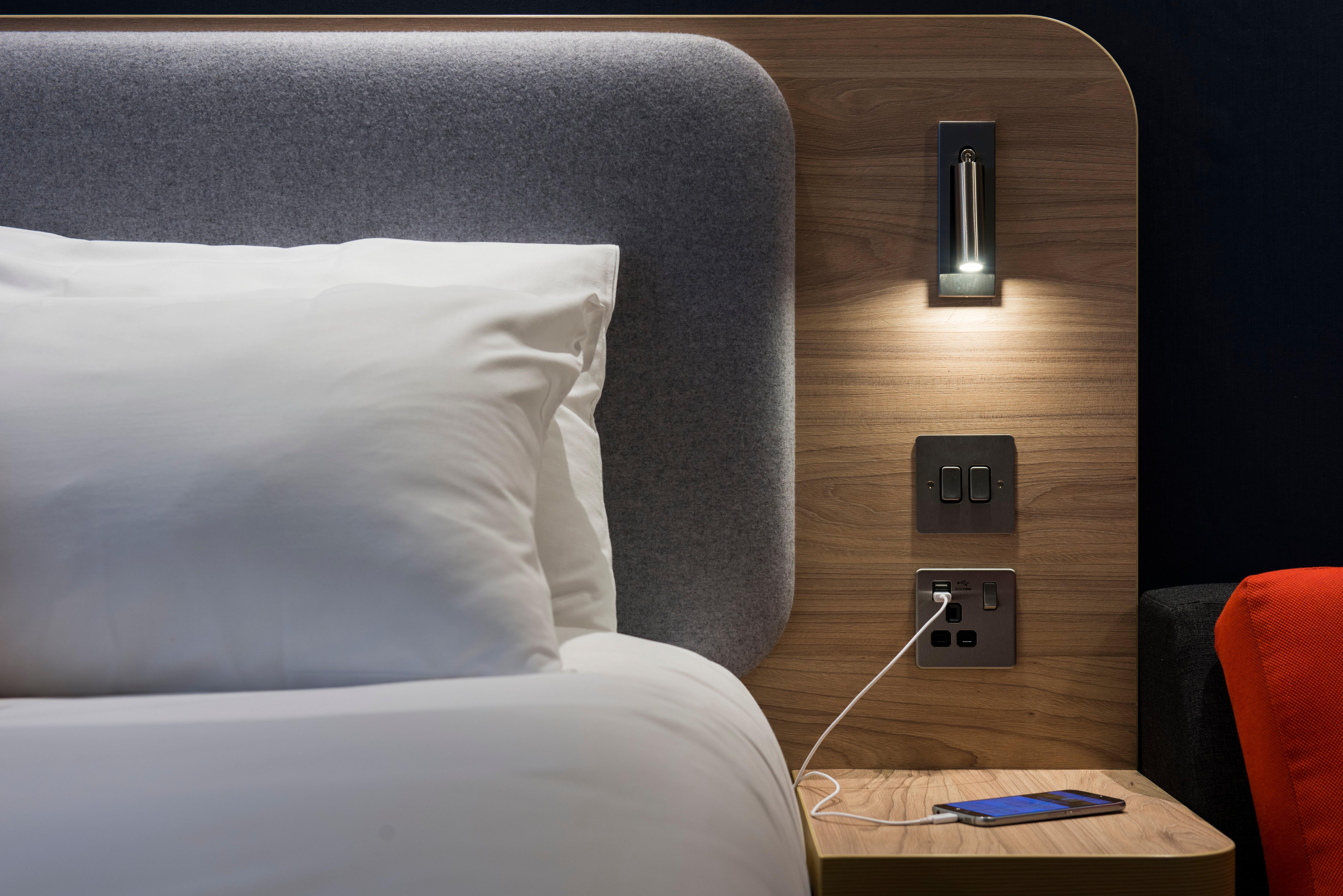 Holiday Inn Express London Greenwich By Ihg Экстерьер фото