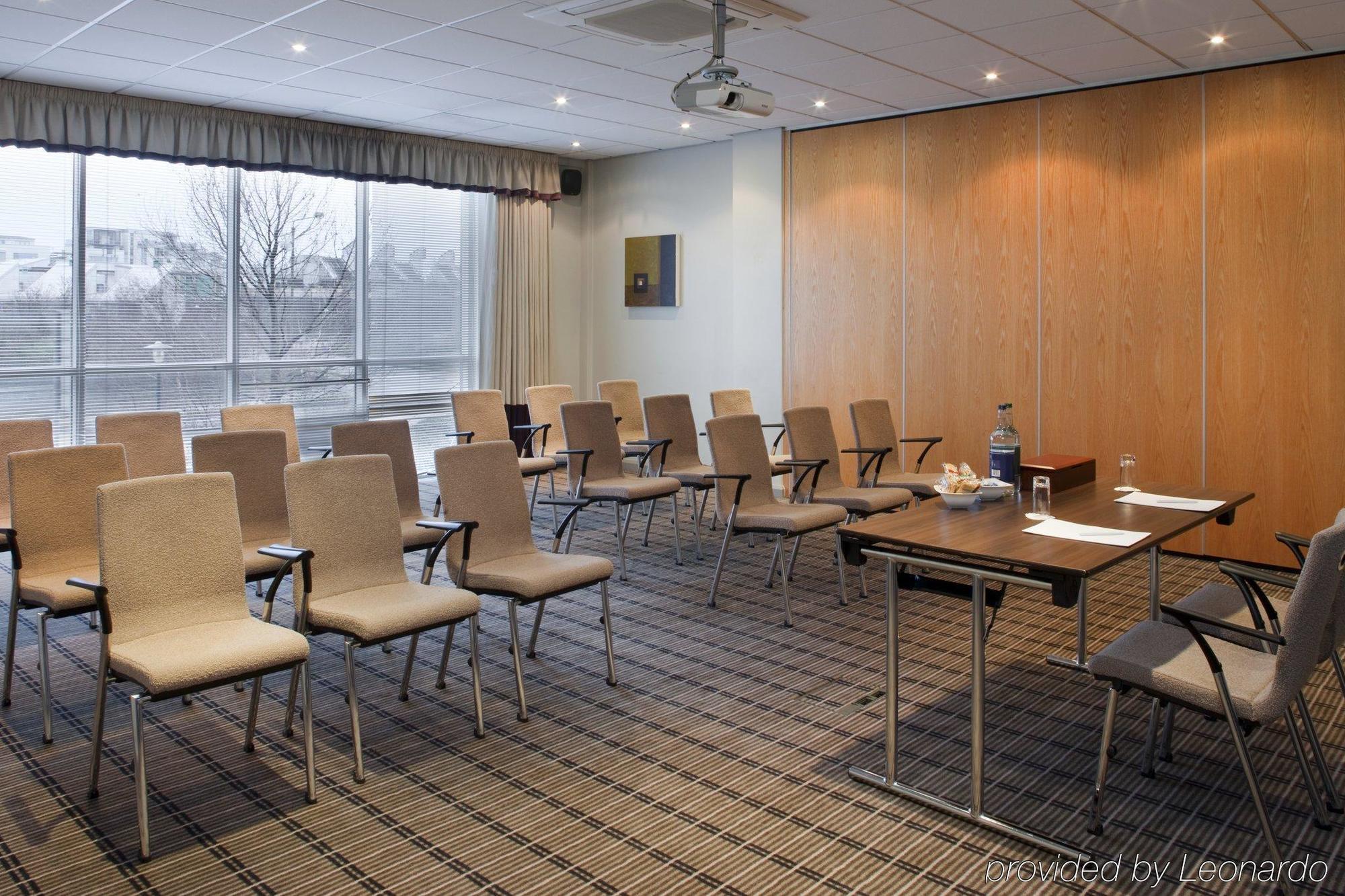 Holiday Inn Express London Greenwich By Ihg Экстерьер фото